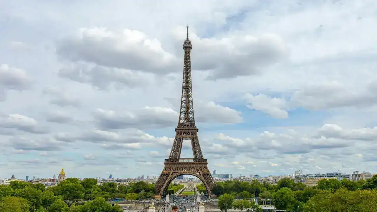 Budget Travel Hacks That Actually Work in 2026